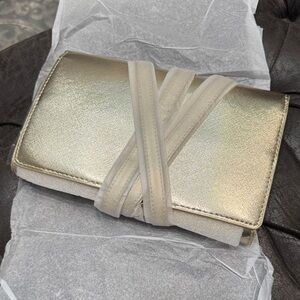 Neiman Marcus - Elegant Gold Jewelry Organizer - NWT